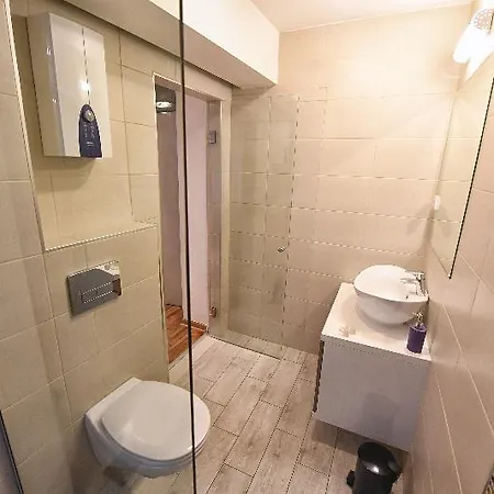 2 3* Belgrade